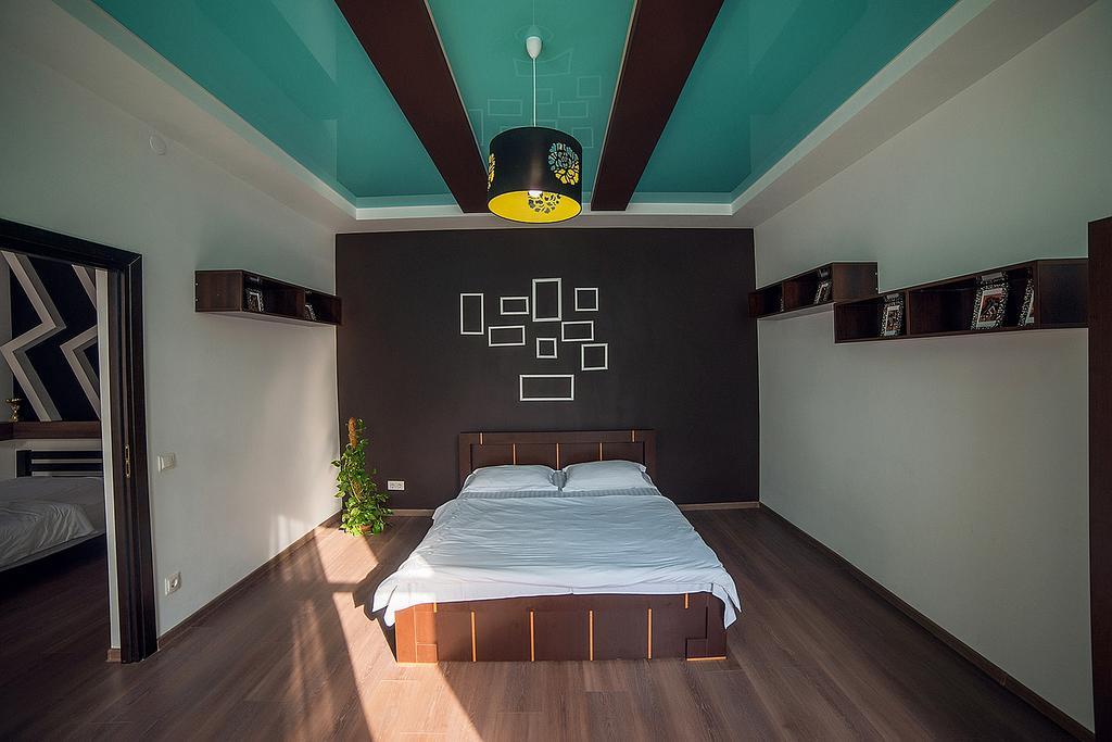 Apartments Zefir Lviv Exterior photo